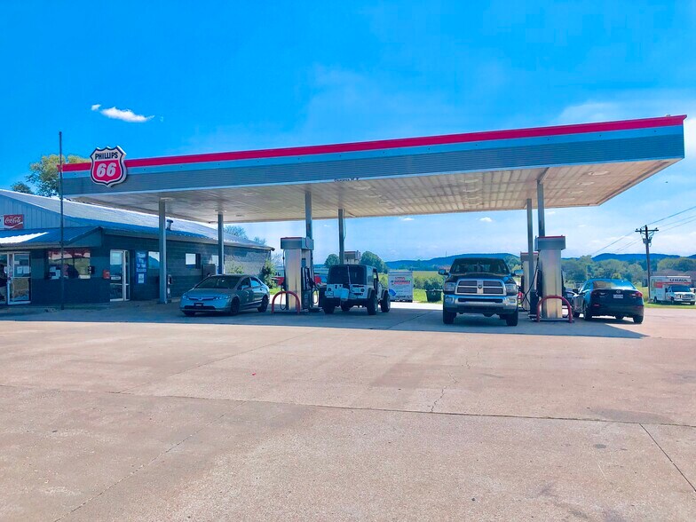 Primary Photo Of 1927 Highway 62 W, Berryville Convenience Store For Sale