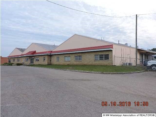 More Photos Of 6235 Cockrum St, Olive Branch Warehouse For Lease