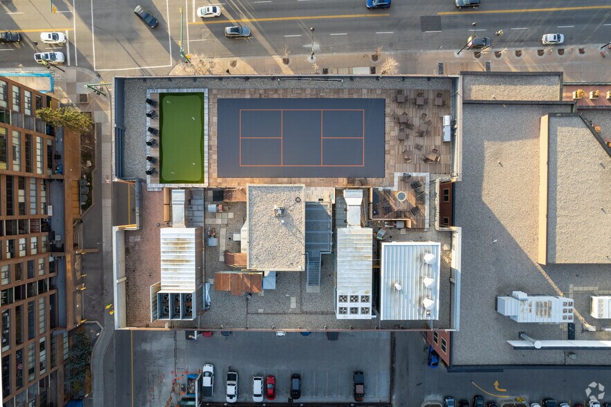 More Photos Of 2424 4th St SW, Calgary Office For Lease