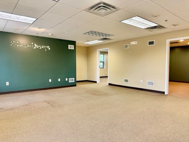 More Photos Of 365 Faunce Corner Rd, Dartmouth Light Manufacturing For Lease