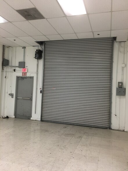 More Photos Of 3111 Lomita Blvd, Torrance Warehouse For Lease
