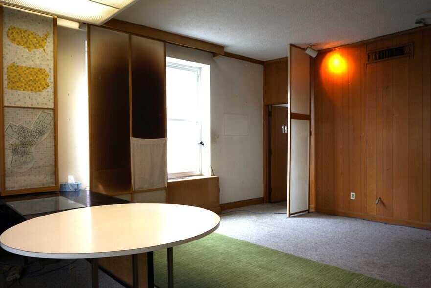 More Photos Of 2810-2812 N Broad St, Philadelphia Office Residential For Sale
