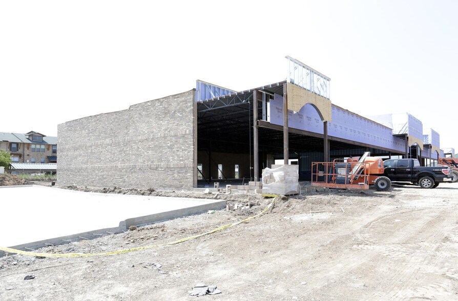 More Photos Of 4150 E Renner Rd, Richardson Freestanding For Lease