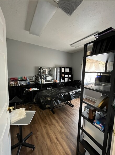 More Photos Of 7800 Cooper Rd, Montgomery Medical For Lease