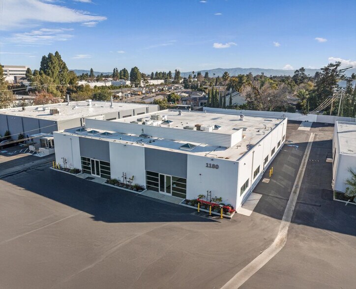 Primary Photo Of 1180 O'Brien Dr, Menlo Park Research And Development For Lease