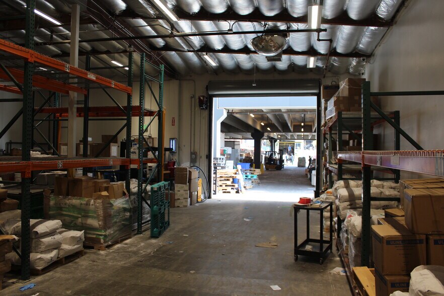 More Photos Of 1325 E El Segundo Blvd, El Segundo Food Processing For Lease