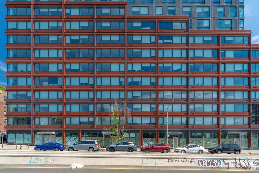 More Photos Of 737 4th Ave, Brooklyn Apartments For Lease