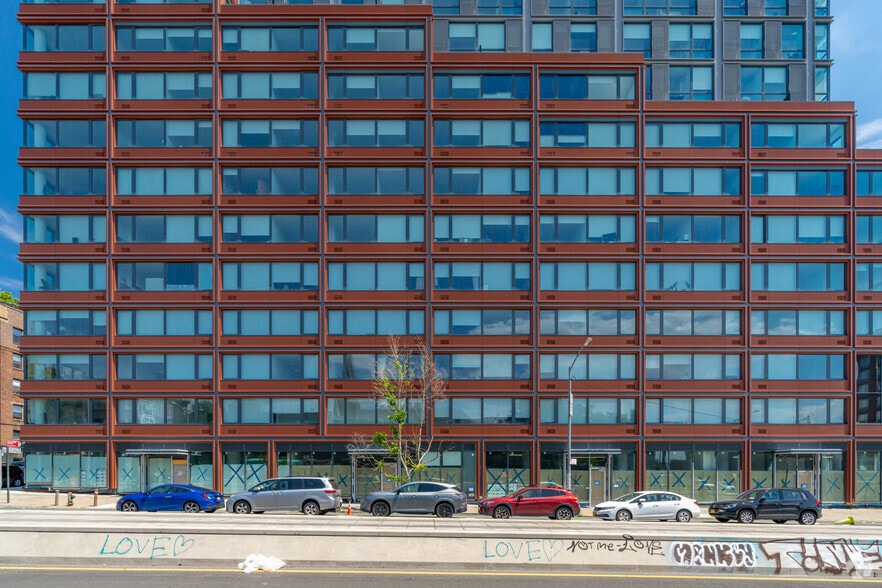 More Photos Of 737 4th Ave, Brooklyn Apartments For Lease