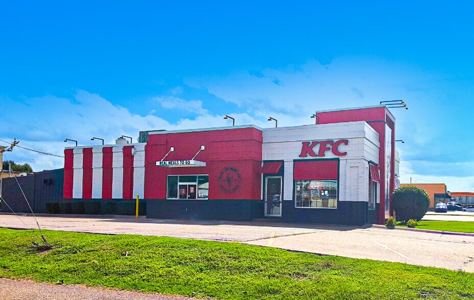 More Photos Of 201 E 1st Ave, Crossett Fast Food For Lease