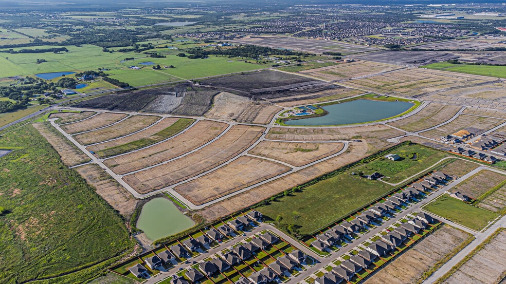 More Photos Of US Highway 175 @ FM 741, Crandall Land For Sale