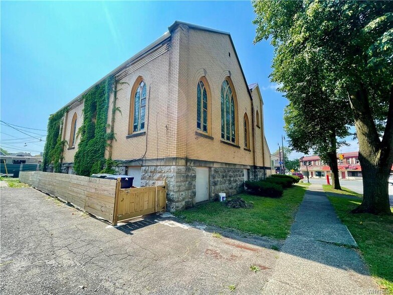 More Photos Of 3189 Main St, Buffalo Religious Facility For Sale
