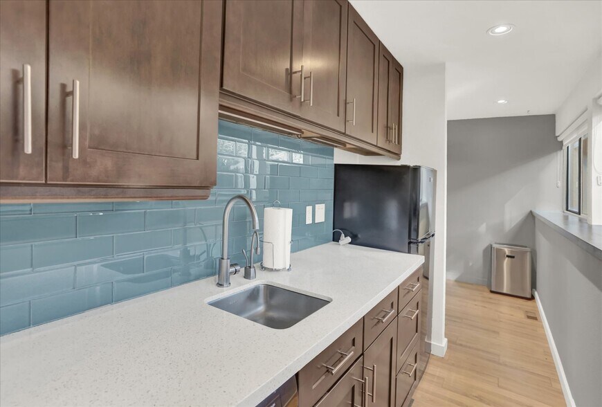 More Photos Of 6450-6464 S Quebec St, Centennial Loft Creative Space For Sale