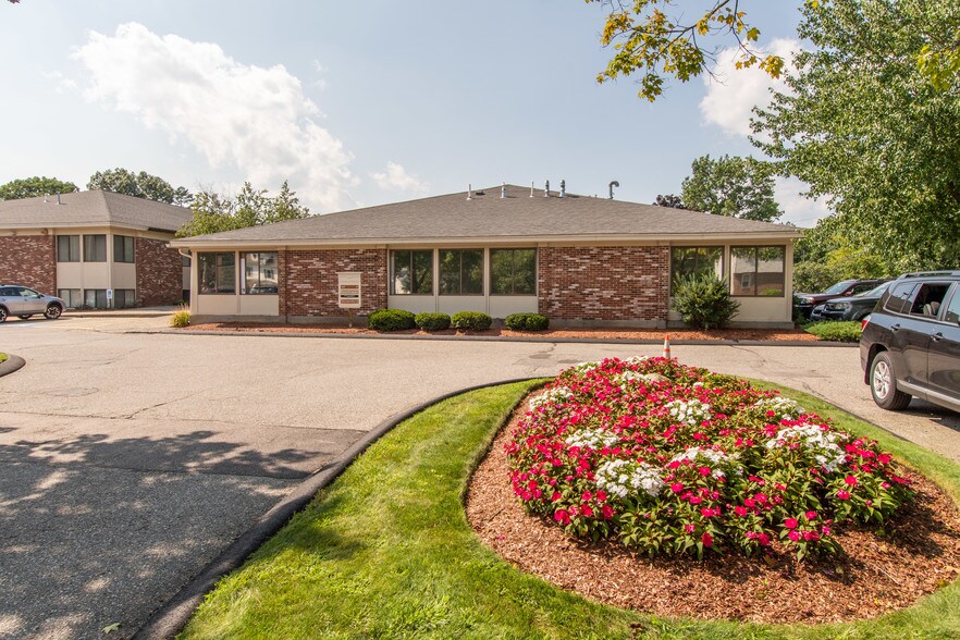 More Photos Of 155 Main Dunstable Rd, Nashua Medical For Lease