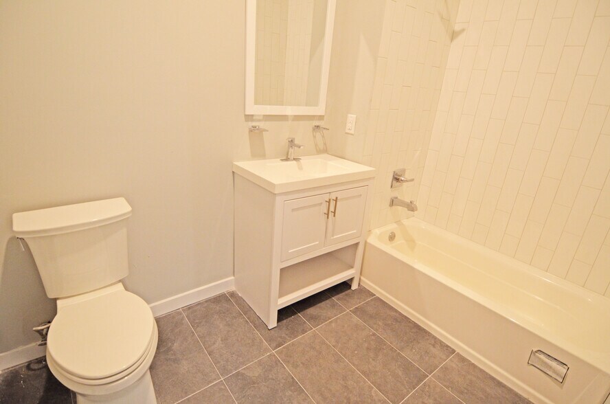 More Photos Of 136 Washington St, Paterson Apartments For Sale