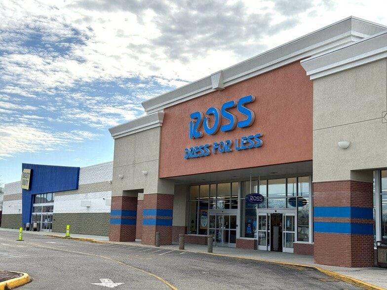 More Photos Of 4107 Portsmouth Blvd, Chesapeake Unknown For Lease