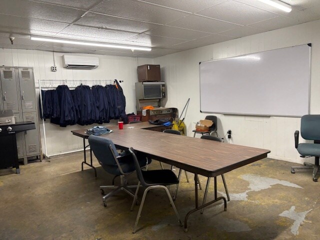 More Photos Of 718 E Main St, Kewanna Industrial For Sale