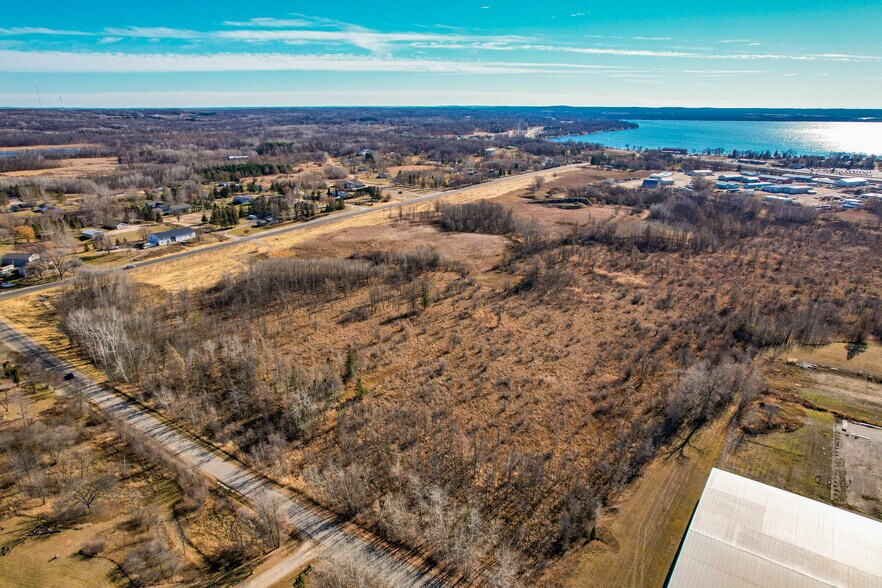 More Photos Of 1240 Randolph rd, Detroit Lakes Warehouse For Sale