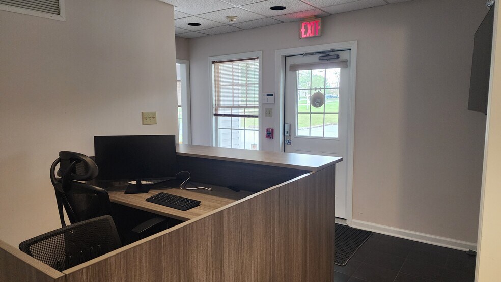 More Photos Of 18 N Village Ave, Exton Office For Sale