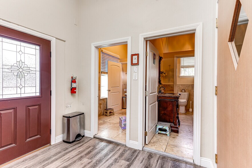 More Photos Of 600 S Towne Ave, Pomona Religious Facility For Sale