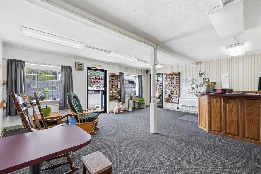 More Photos Of , Eureka Springs Unknown For Sale