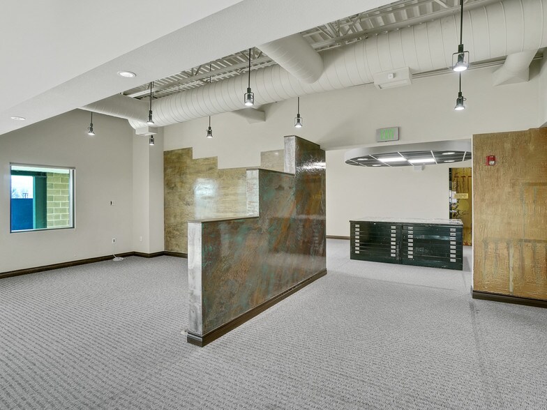 More Photos Of 2530 E Foresight Cir, Grand Junction Manufacturing For Sale