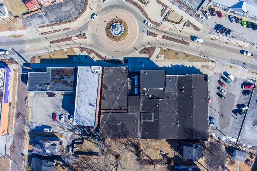 More Photos Of 7300 Natural Bridge Rd, Saint Louis Warehouse For Sale