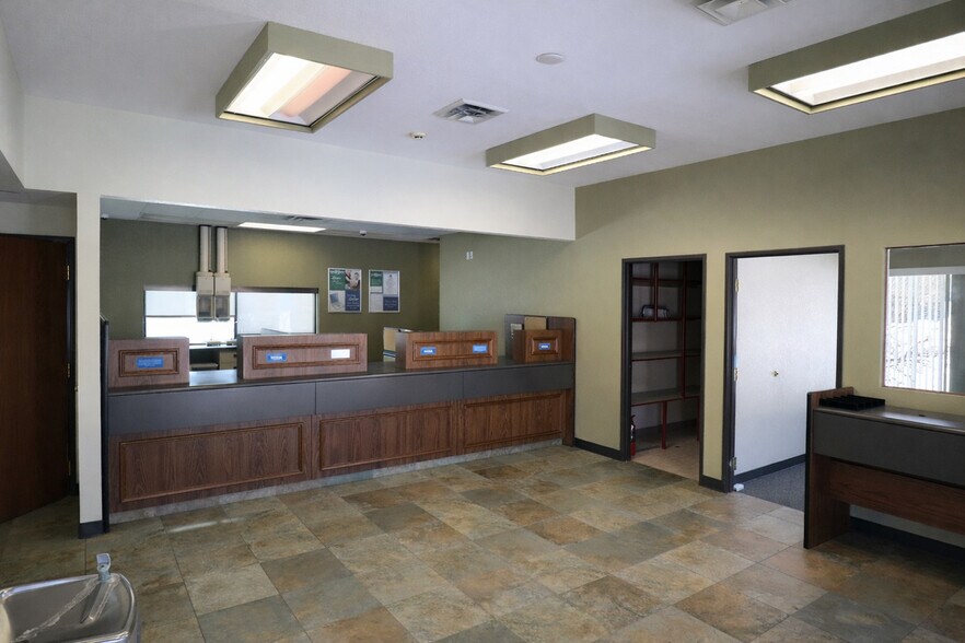 More Photos Of 3425 Hobson Rd, Fort Wayne Storefront Retail Office For Sale