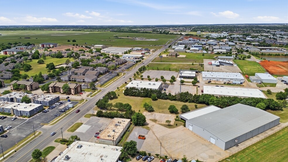 More Photos Of 6625 W Wilshire Blvd, Oklahoma City Manufacturing For Lease