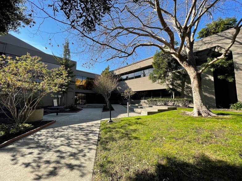 More Photos Of 3220 Blume Dr, Richmond Office For Lease