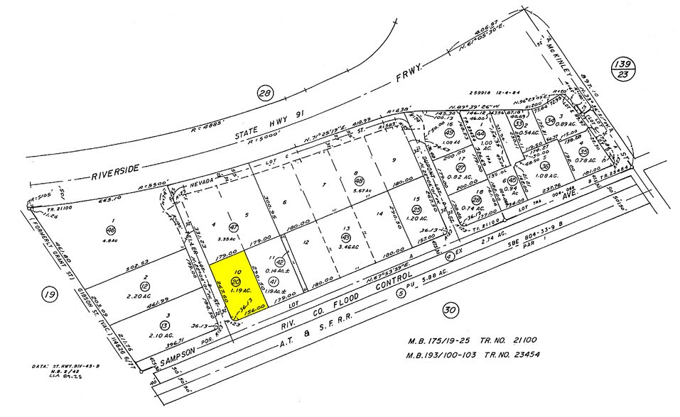 More Photos Of 231 Teller St, Corona Warehouse For Lease