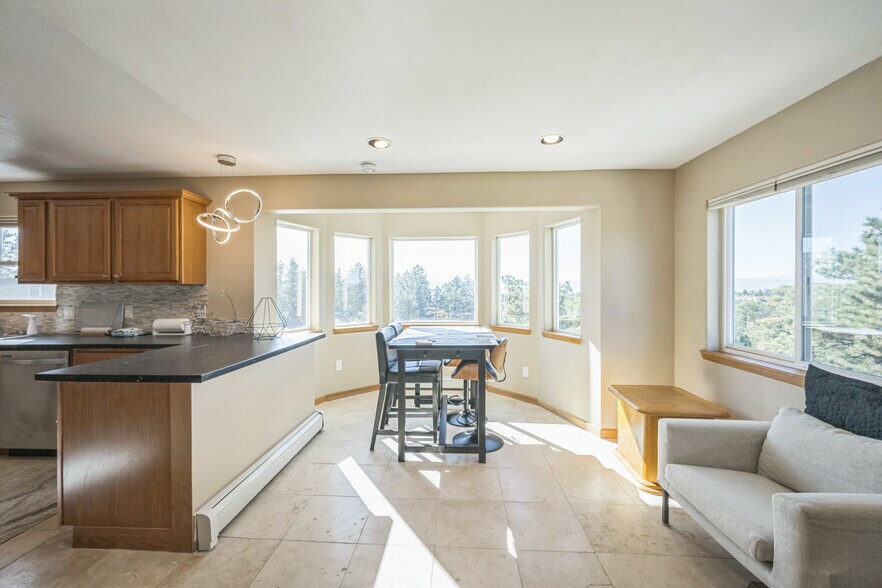 More Photos Of 5380 N Lariat Dr, Castle Rock Specialty For Sale