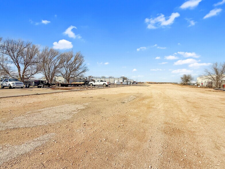 More Photos Of 7710 W Highway 80, Midland Office For Sale