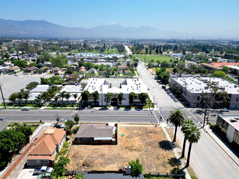 More Photos Of 715 N Arrowhead Ave, San Bernardino Coworking Space
