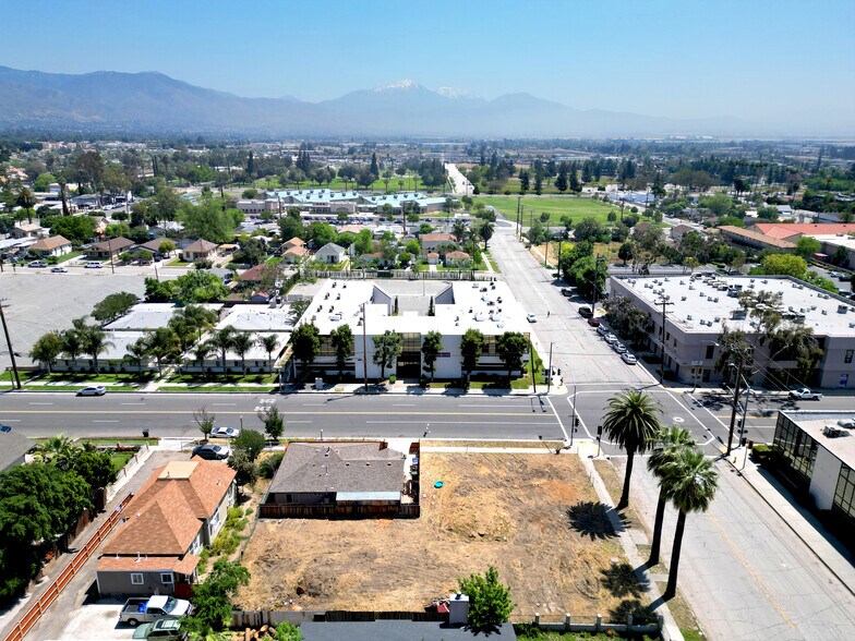 More Photos Of 715 N Arrowhead Ave, San Bernardino Coworking Space