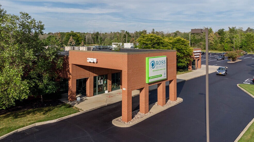 More Photos Of 301-303 Sterling Dr, Orchard Park Medical For Lease