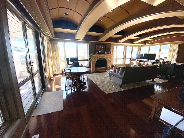 More Photos Of 538 Commons Dr, Golden Loft Creative Space For Sale