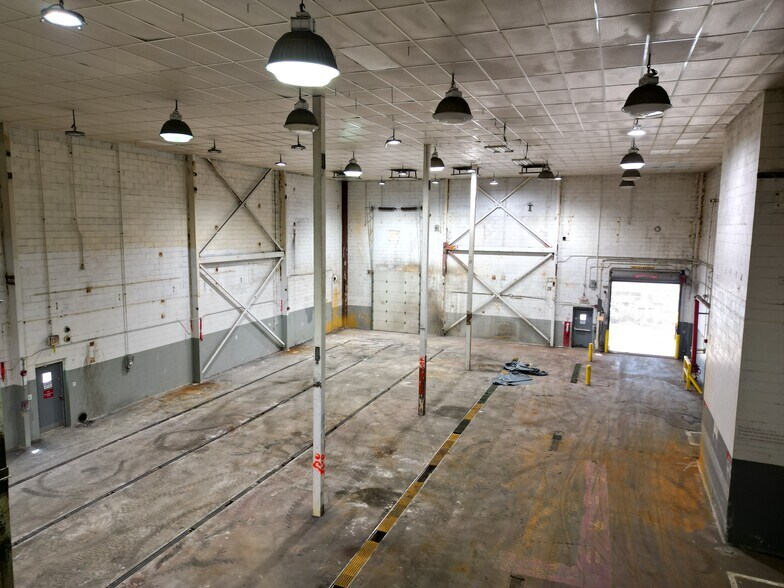 More Photos Of 540 E Broadway, Newport Manufacturing For Lease