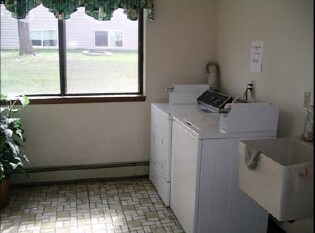 More Photos Of 5892-5896 Elm St, North Branch Apartments For Sale