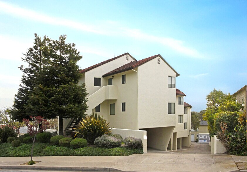 More Photos Of 675 Jefferson St, Monterey Apartments For Sale