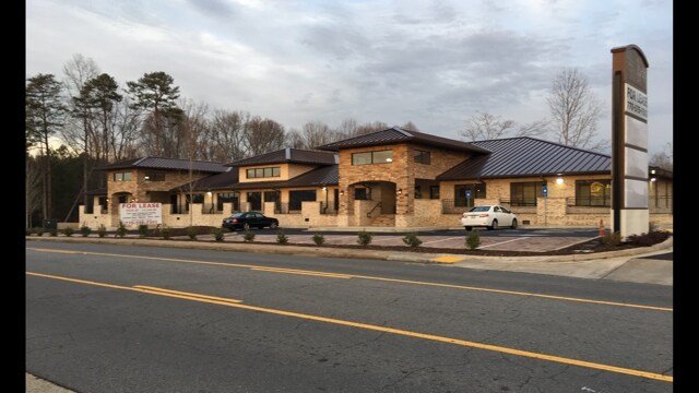 Primary Photo Of 1314 E Cobb Dr, Marietta Office For Lease