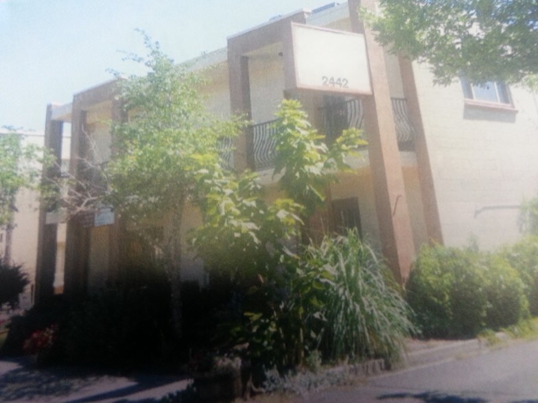 More Photos Of 2442 S Downing St, Denver Office For Lease
