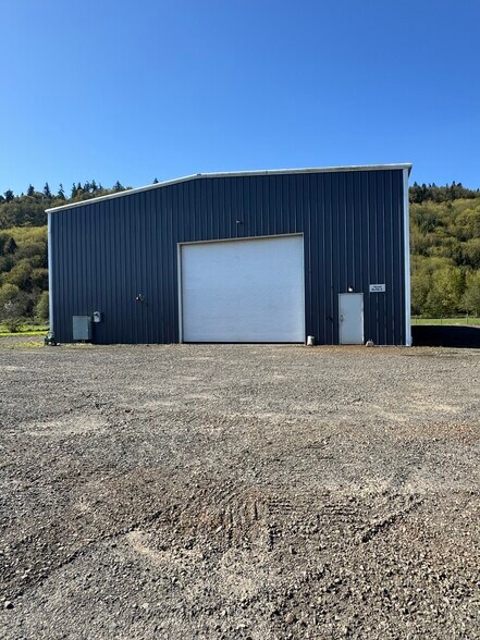 More Photos Of 76346 Barton Rd, Rainier Warehouse For Sale