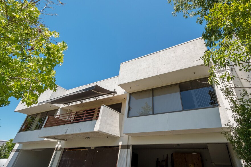 More Photos Of 74 Digital Dr, Novato Warehouse For Sale