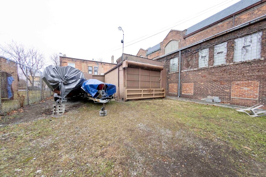 More Photos Of 14536 E Jefferson Ave, Detroit Storefront Retail Residential For Sale
