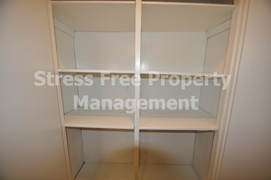 More Photos Of 2596 Nursery Rd, Clearwater Medical For Lease