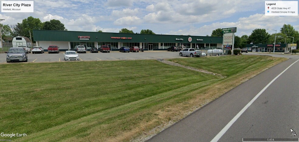 Primary Photo Of 4029 E Highway 47, Winfield General Retail For Lease