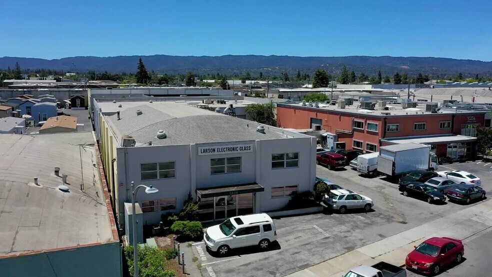Primary Photo Of 2840 Bay Rd, Redwood City Warehouse For Sale