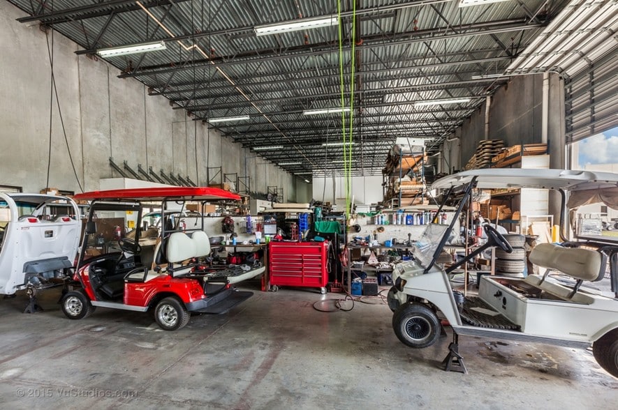 More Photos Of 14580 Global Pkwy, Fort Myers Distribution For Lease