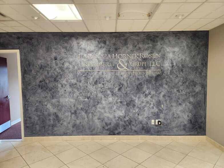 More Photos Of 83 South St, Freehold Medical For Lease