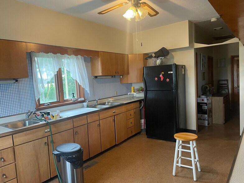 More Photos Of 3549 S Arba Pike, Union City Religious Facility For Sale